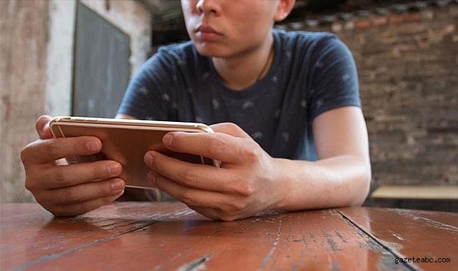 15 yaş altına sosyal medya yasağı