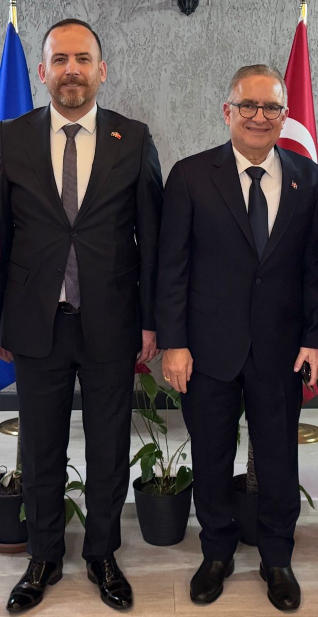 Dominik Cumhuriyeti’nin 182