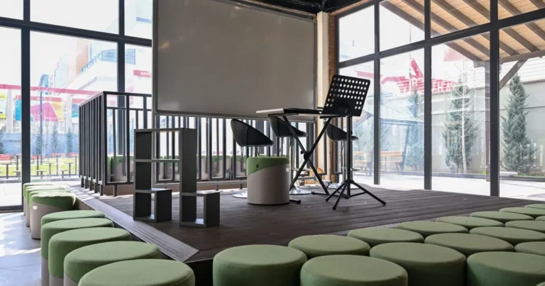 Ankara'da gençlere ve müziğe tam destek