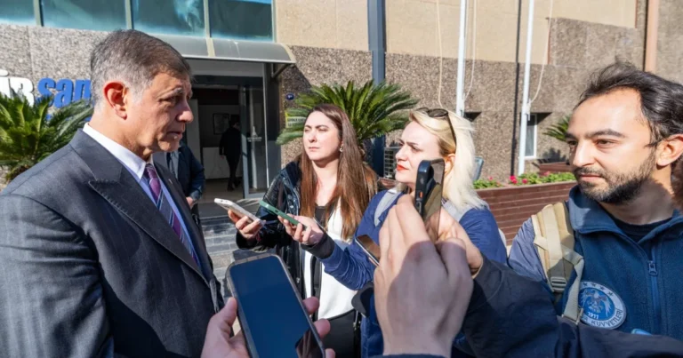 Başkan Tugay’dan Elektrik Fabrikası açıklaması