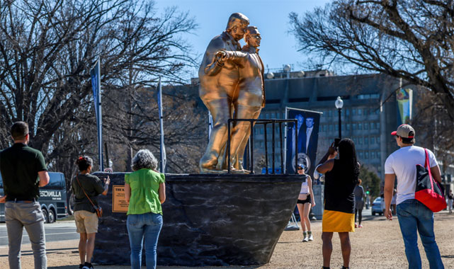 Başkentte Tartışma Yaratan Heykel