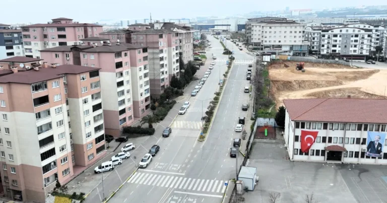 Bayram sonrası Çayırova’da üstyapı harekâtı