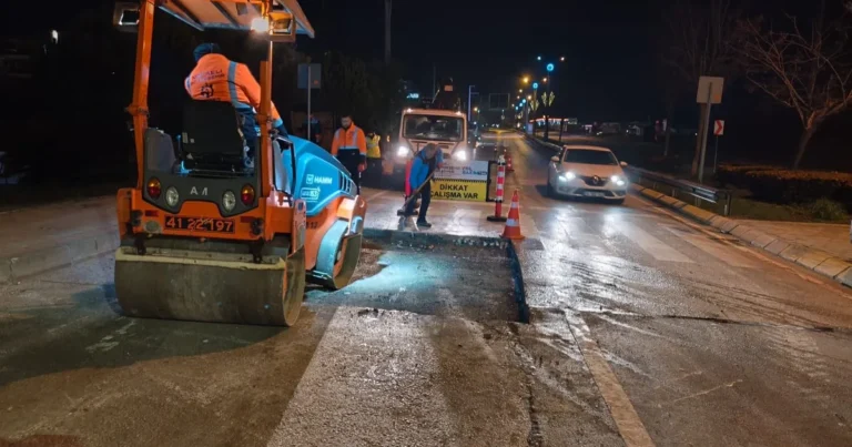 Bu belediye millet uykudayken çalışıyor