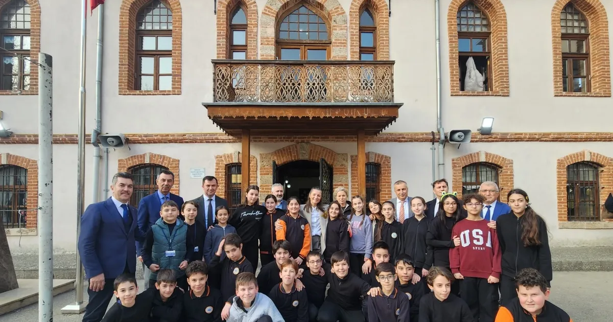 Bursa’da eğitim yatırımları yerinde incelendi