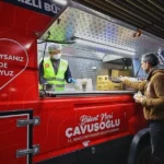 Denizli Büyükşehir’den otogarda sahur ikramı