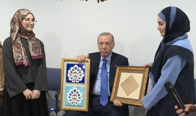 Erdoğan: “Alkışlanacak Bir Süreçtesiniz”