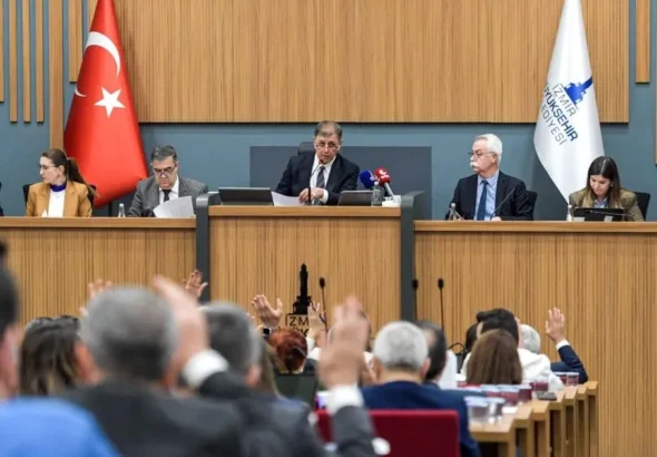 İzmir'de Başkan Tugay’dan kredi tepkisi!