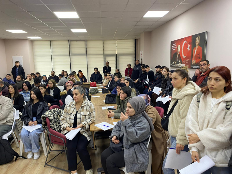 İzmit Belediyesi'nden istihdama köprü