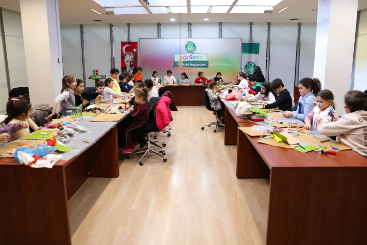 Küçük mimarlar iş başında