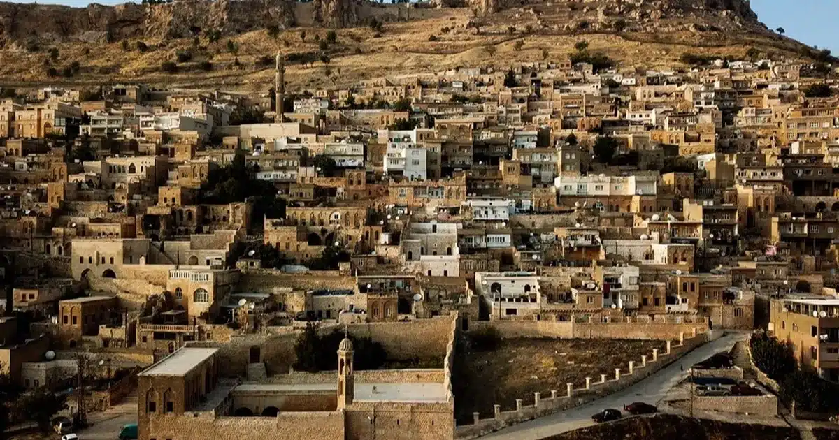 Mardin halkı ramazanda su çilesi çekiyor