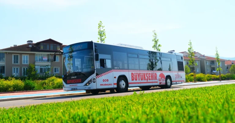 Sakarya'da 16K hattı ulaşım ihtiyacına ilaç oldu