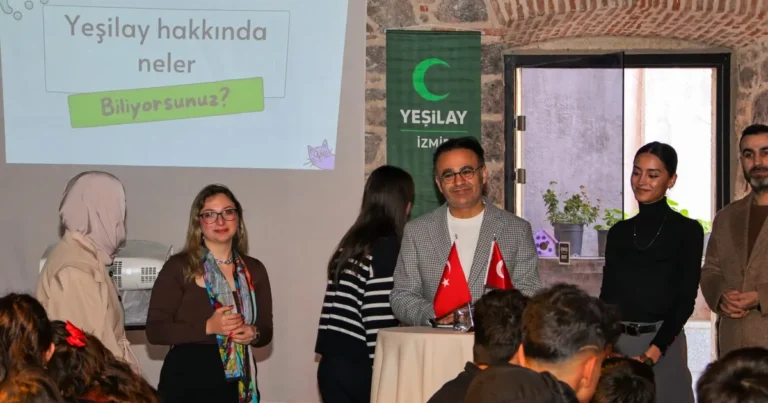 Yeşilay İzmir’den çocuklara üretken medya eğitimi